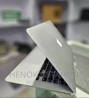 New Laptop Apple MacBook Air 2017 8GB Intel Core i5 SSD 128GB