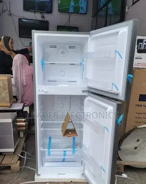 Orbit Refrigerator 310 Liter