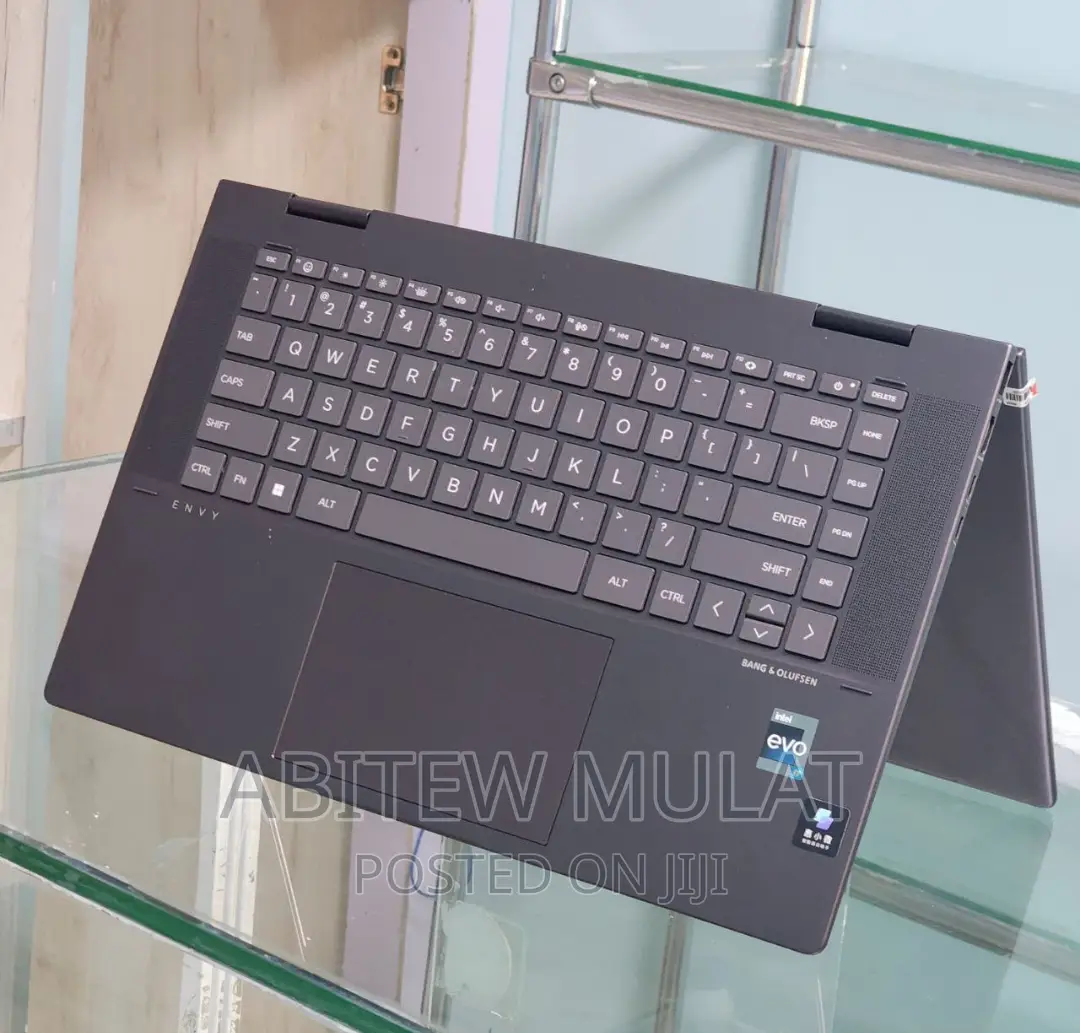New Laptop HP Envy X360 16GB Intel Core I7 SSD 1T