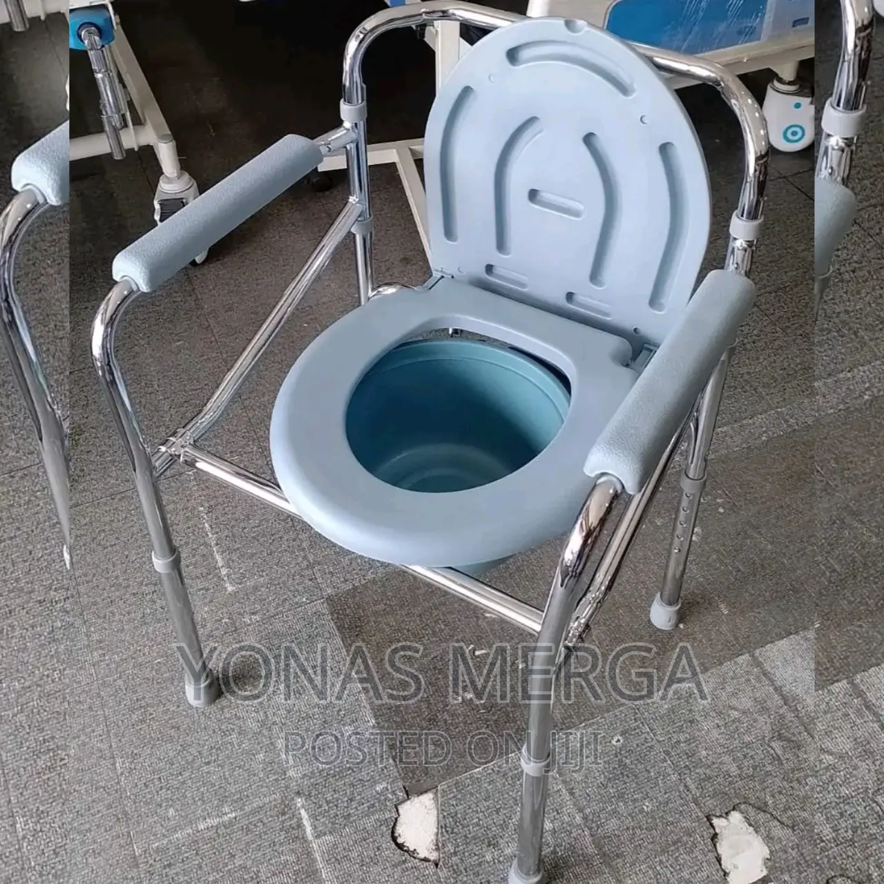 Kurkur KURKUR Bedside Commodes,Commode Toilet/Commode Chair