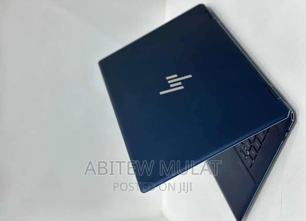 New Laptop HP Spectre X360 16GB Intel Core I7 SSD 512GB