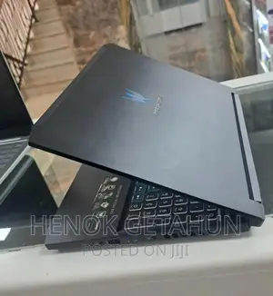 New Laptop Acer Predator Helios 300 16GB Intel Core i7 SSD 512GB