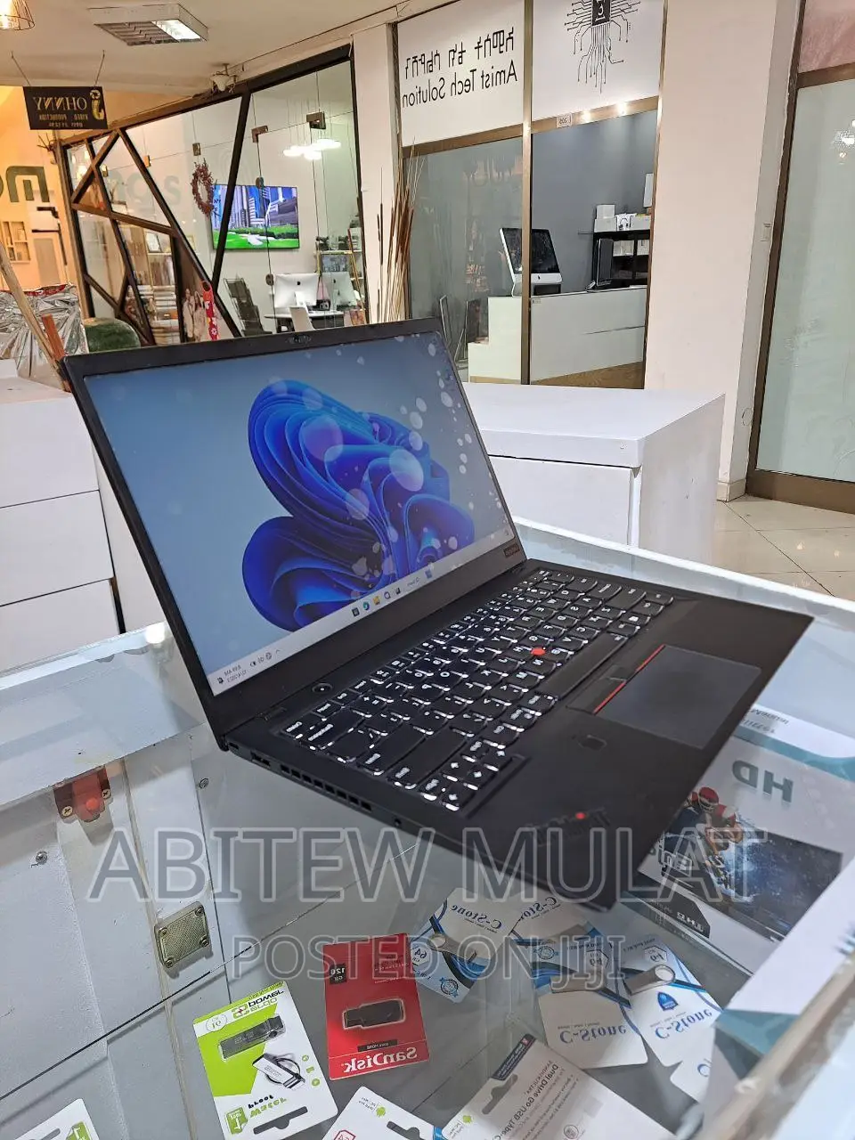 New Laptop Lenovo ThinkPad X1 Carbon 16GB Intel Core I7 SSD 512GB