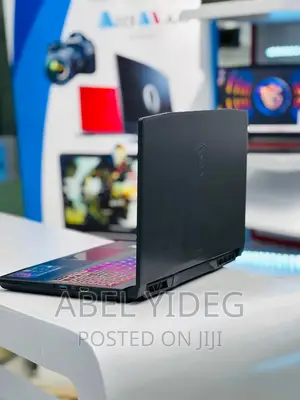 New Laptop MSI Katana 15 16GB Intel Core I7 SSD 512GB