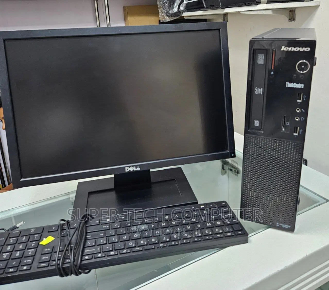 New Desktop Computer Lenovo ThinkCentre 24 4GB Intel Core I3 HDD 500GB