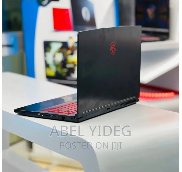 New Laptop MSI GF63 16GB Intel Core I7 SSD 512GB