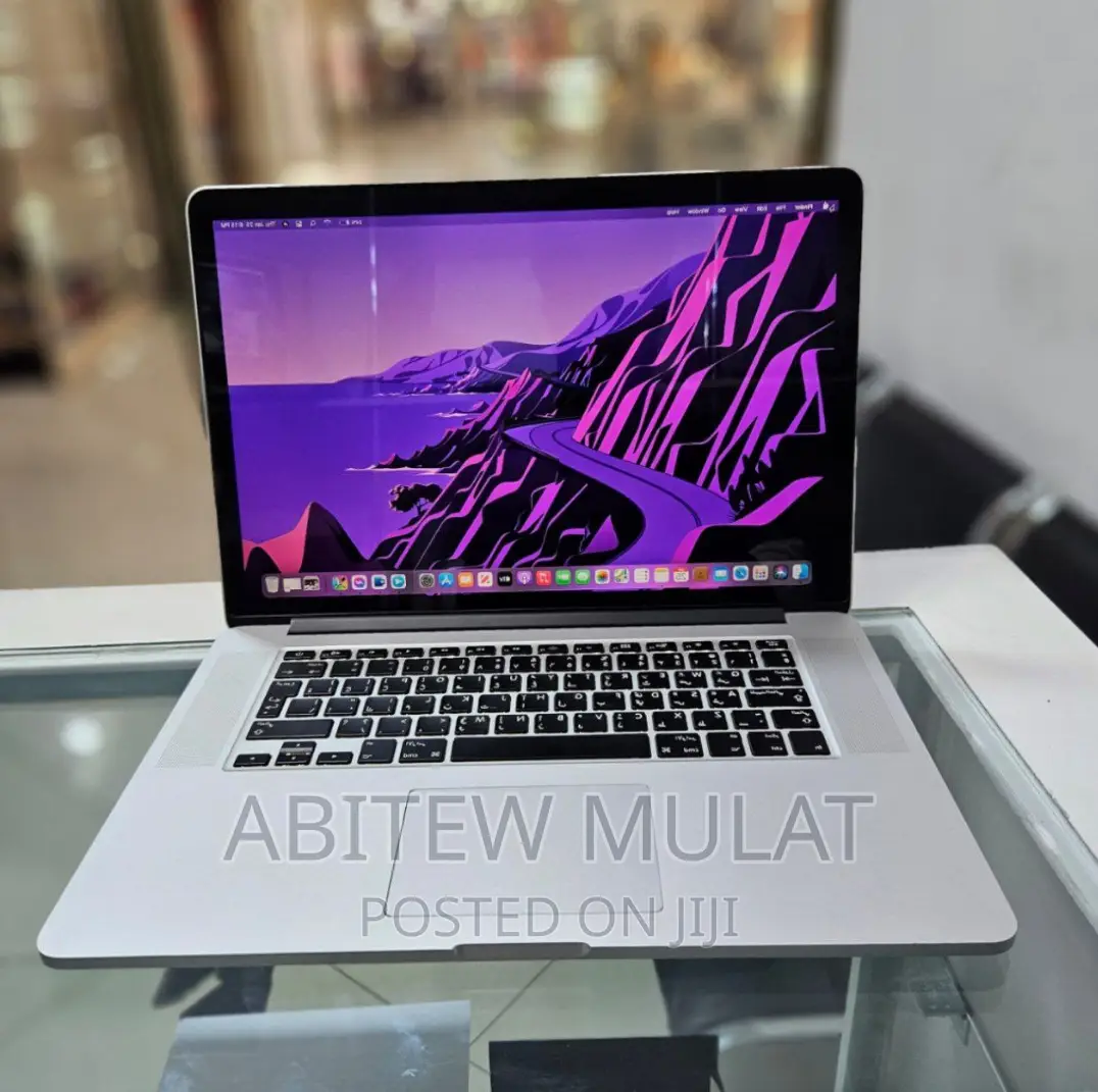 New Laptop Apple MacBook Pro 2015 16GB Intel Core I7 SSD 512GB