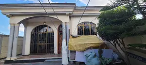 4bdrm Villa in Adis Abba, Bole for sale
