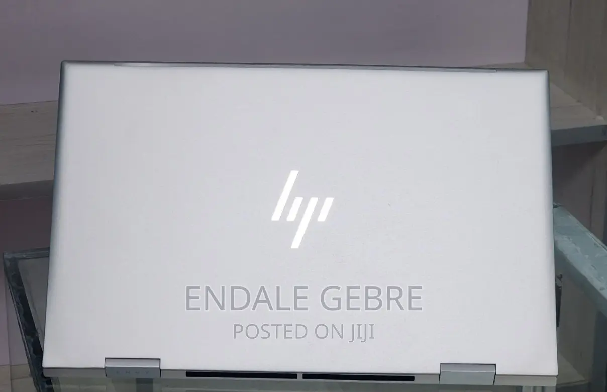 New Laptop HP Envy X360 16GB Intel Core I5 SSD 512GB
