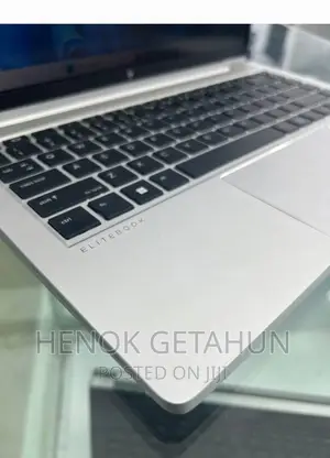 New Laptop HP EliteBook 830 G8 16GB Intel Core I5 SSD 512GB