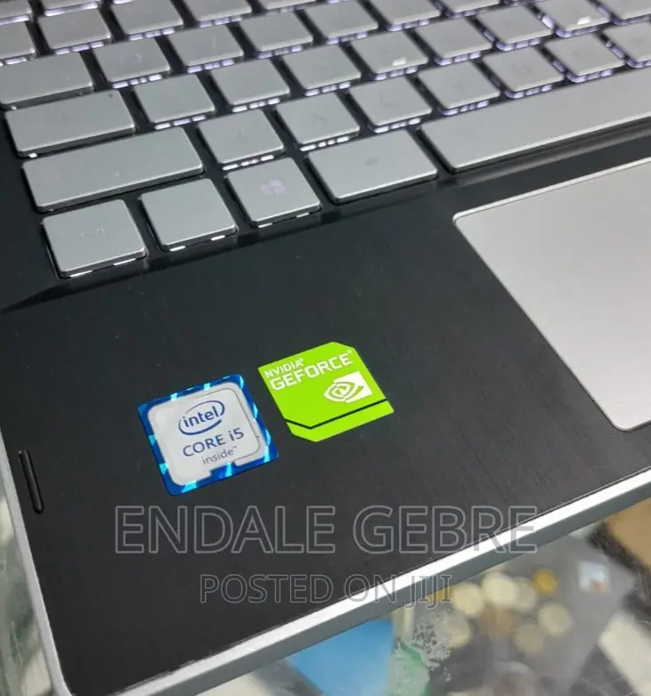 New Laptop HP Pavilion 15 8GB Intel Core I5 SSD 512GB