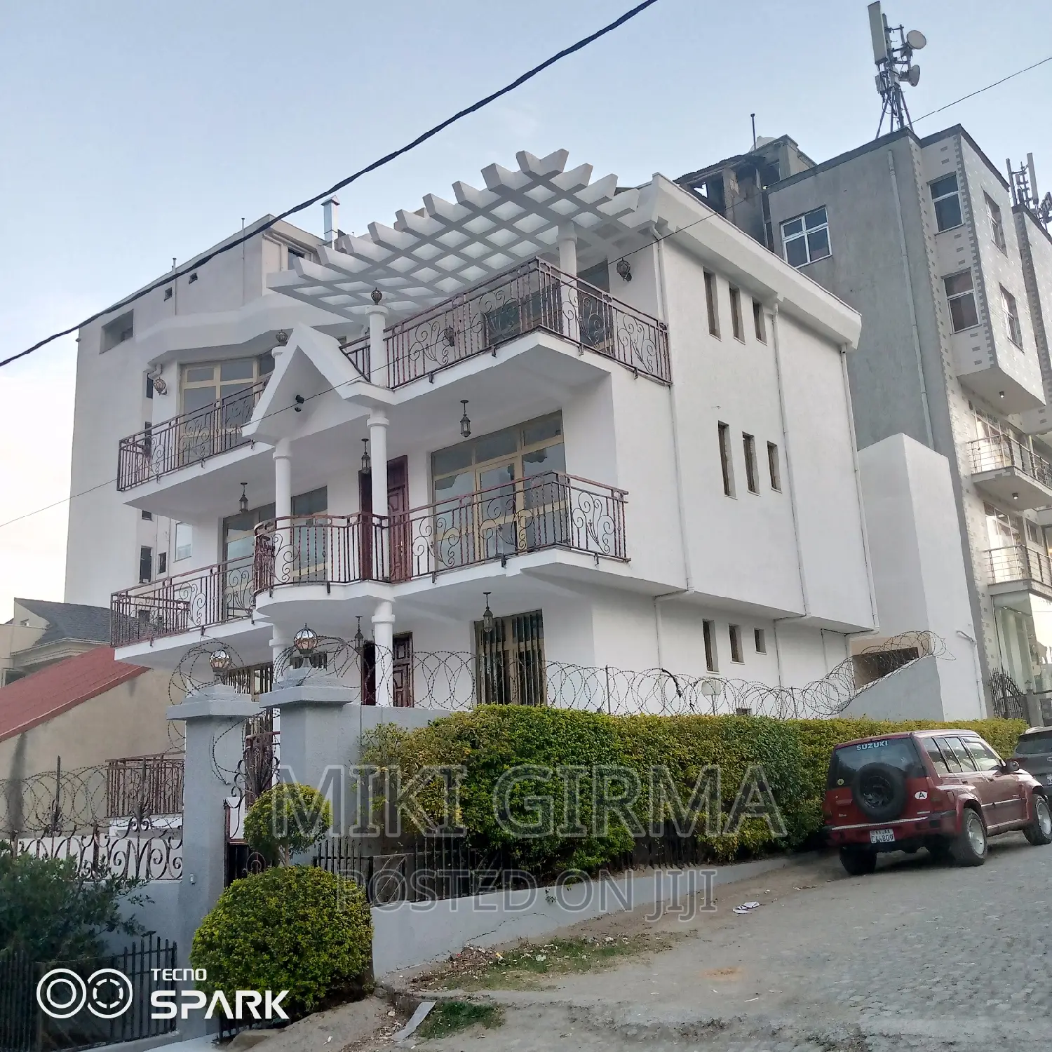 ዘመናዊ ጂ+2 ቤት ሽያጭ CMC Figa