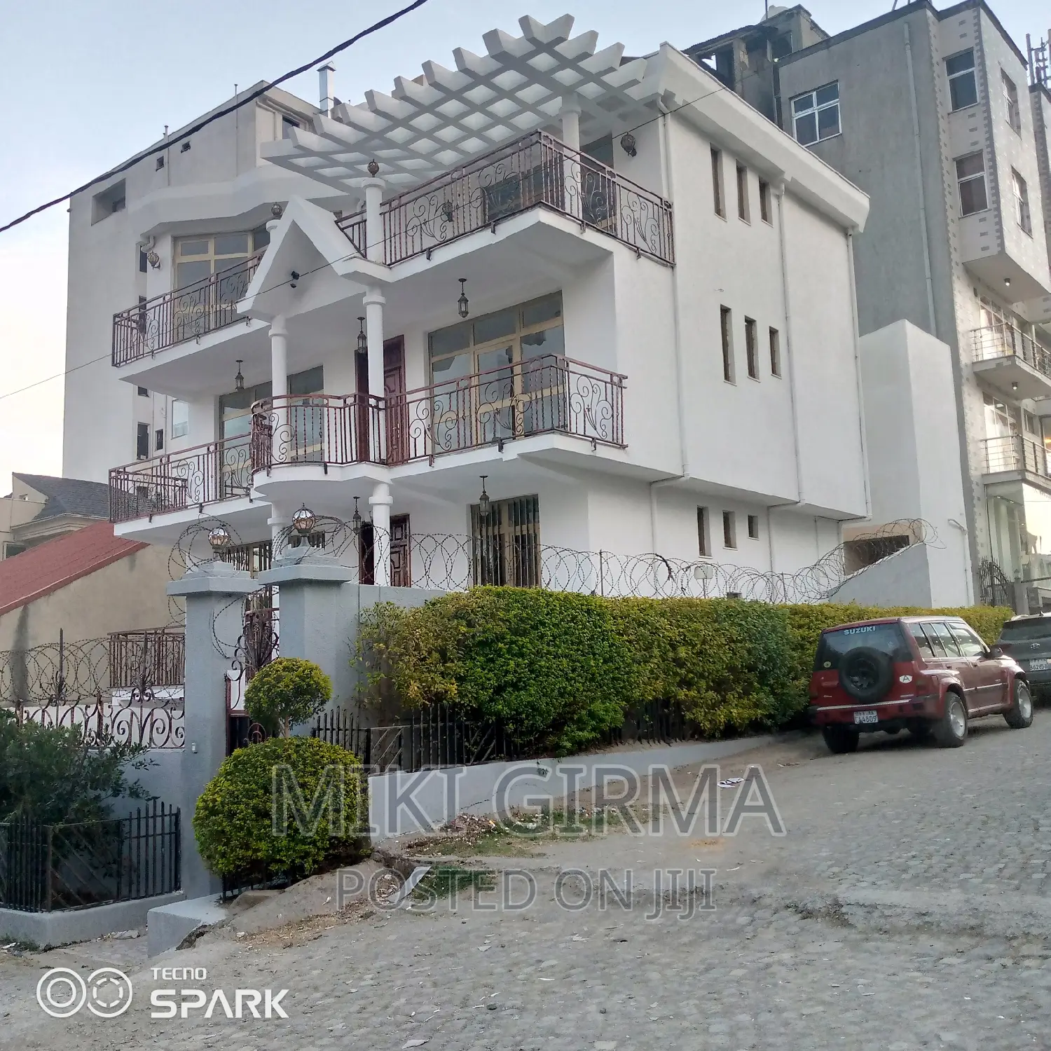 ዘመናዊ ጂ+2 ቤት ሽያጭ CMC Figa