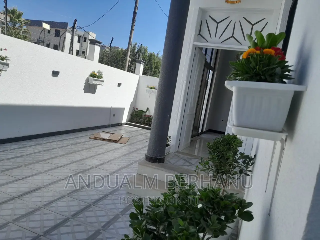 3bdrm Villa in Bole for sale