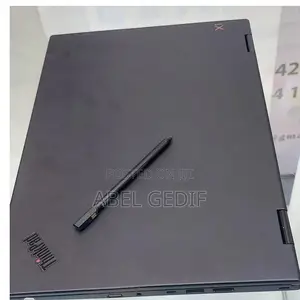 New Laptop Lenovo ThinkPad Yoga 8GB Intel Core I7 SSD 512GB