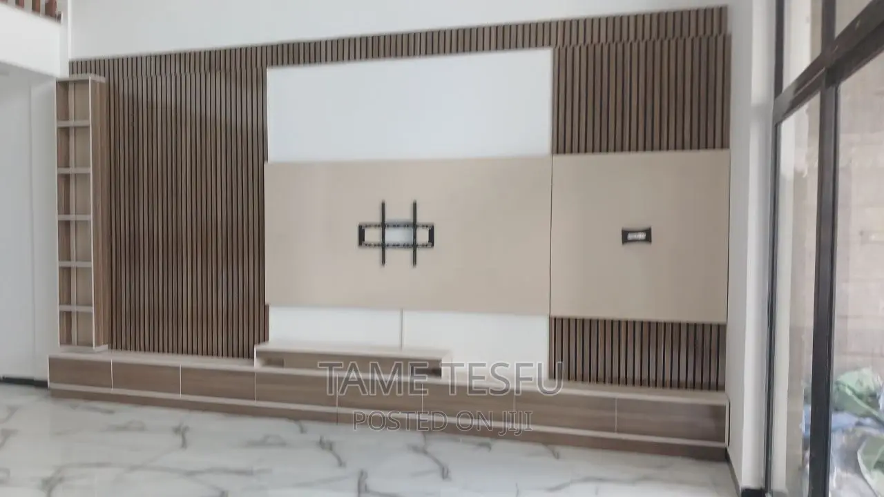 Furnished 12bdrm House in Hayat, Yeka for sale