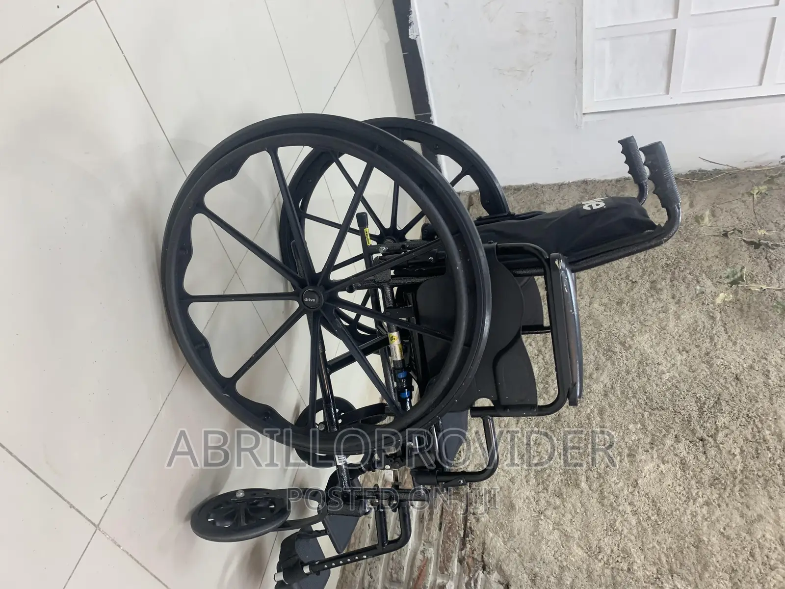Wheelchair|Flexible_wheelchair|Folding_wheelchair|Second
