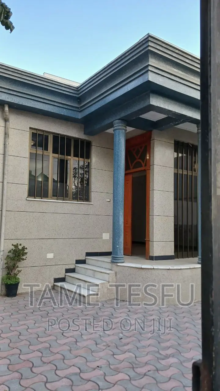 Furnished 4bdrm Villa in Figa, Bole for sale