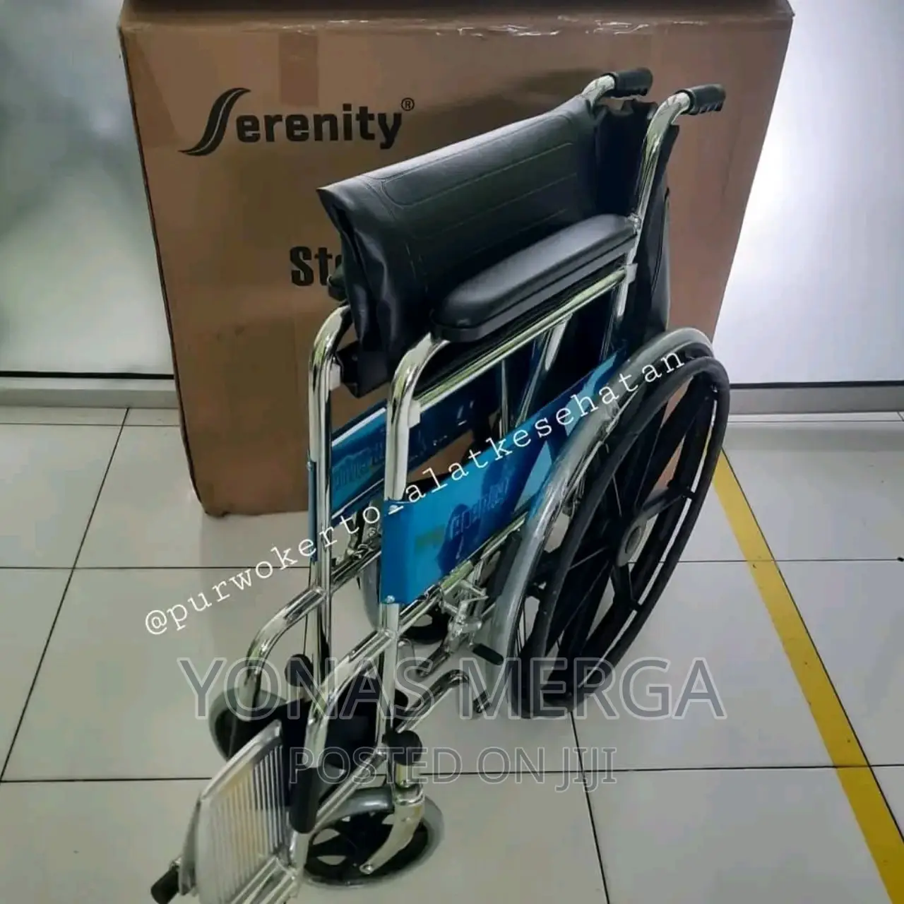 Comfort for Old People VMS Careline Comfort Fold Wheelchair