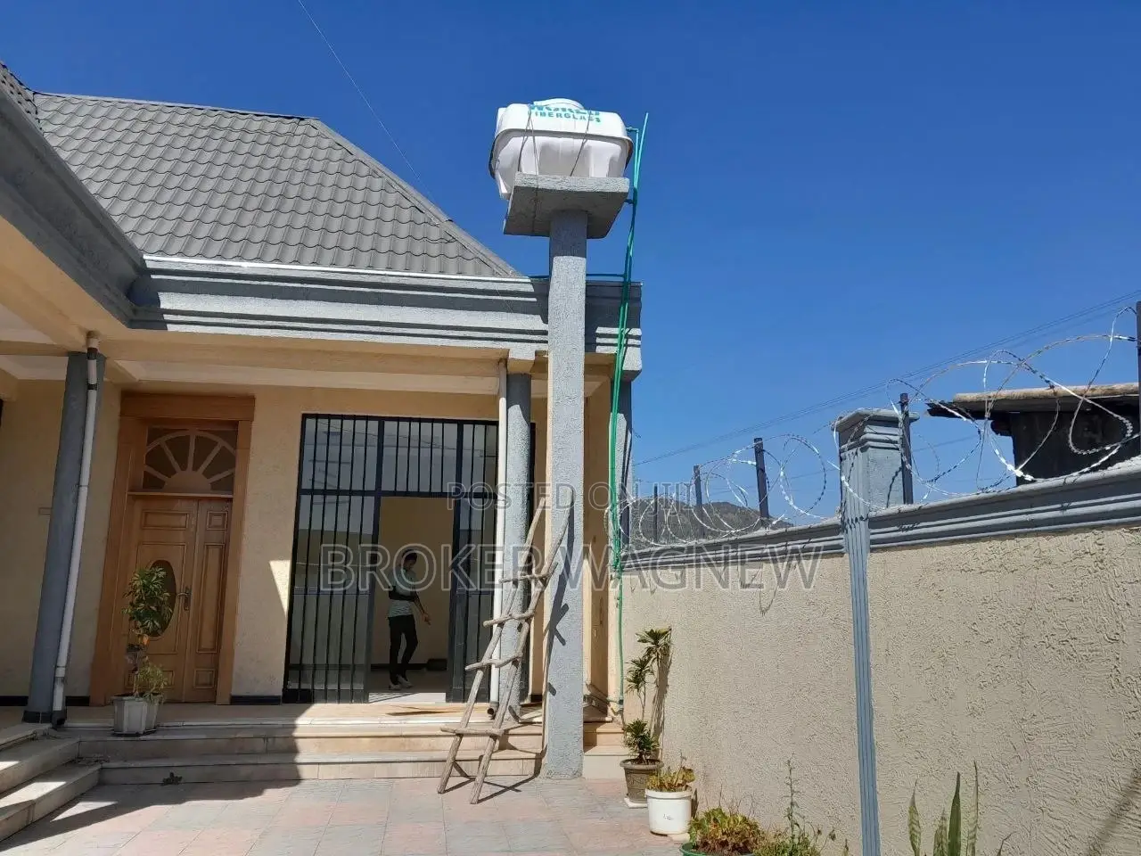 3bdrm Villa in Bole for sale