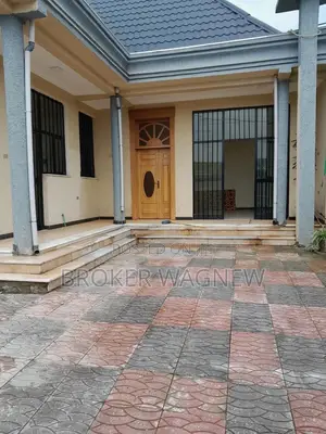 3bdrm Villa in Bole for sale