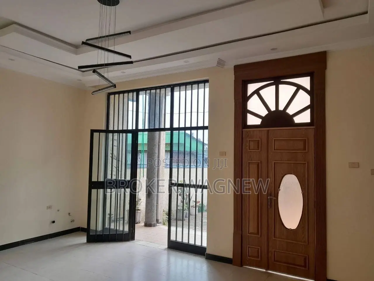 3bdrm Villa in Bole for sale