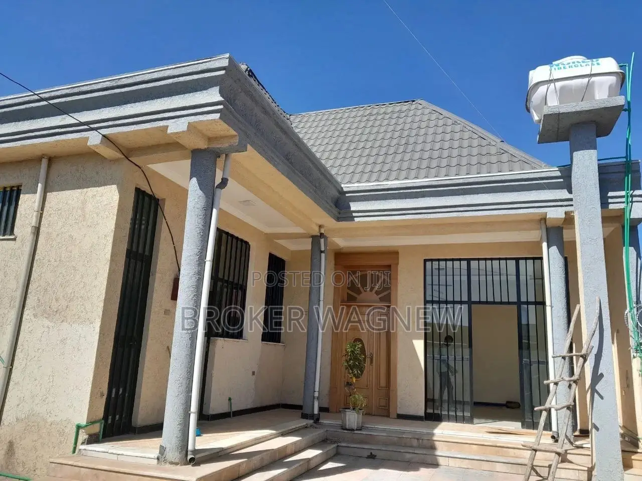 3bdrm Villa in Bole for sale