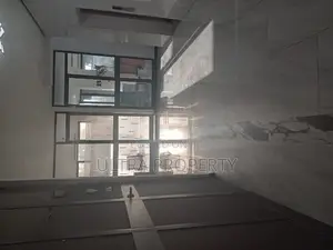 52 ካሬ Office in Bole