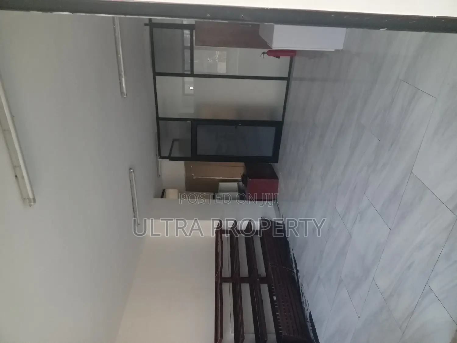 52 ካሬ Office in Bole