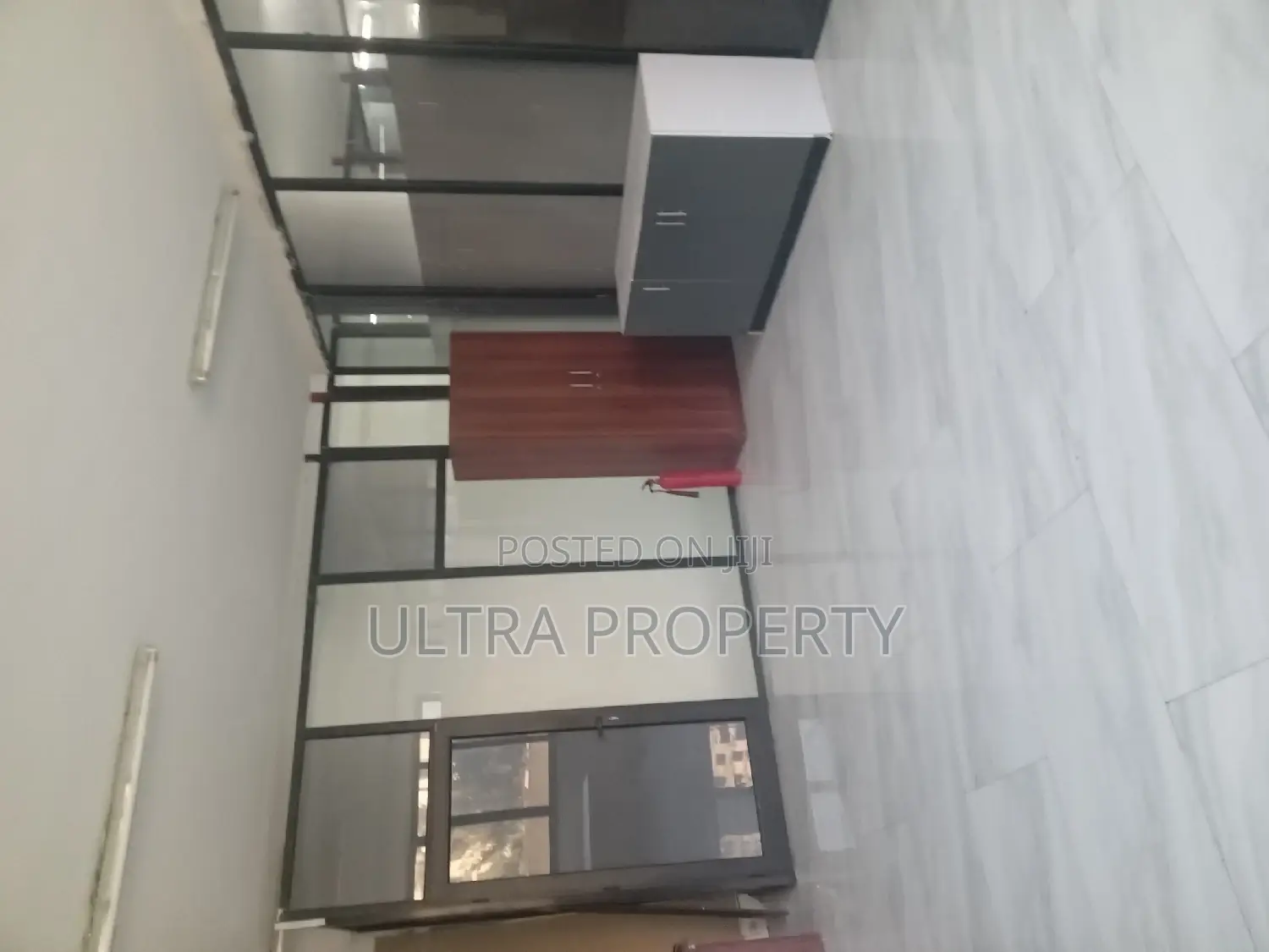 52 ካሬ Office in Bole