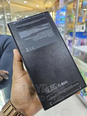 New Samsung Galaxy S24 Ultra 256 GB