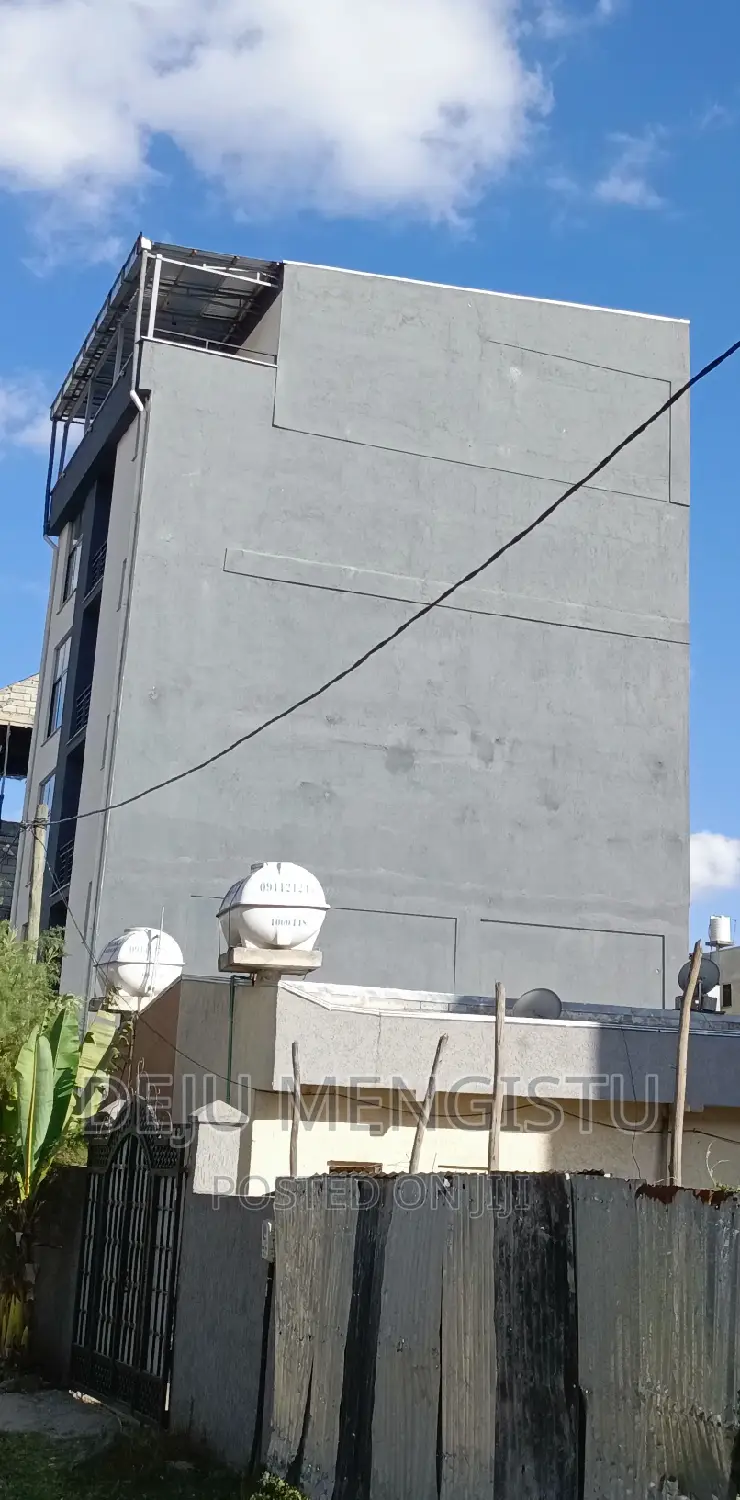 12bdrm Apartment in ፍየል ቤት, Bole for sale