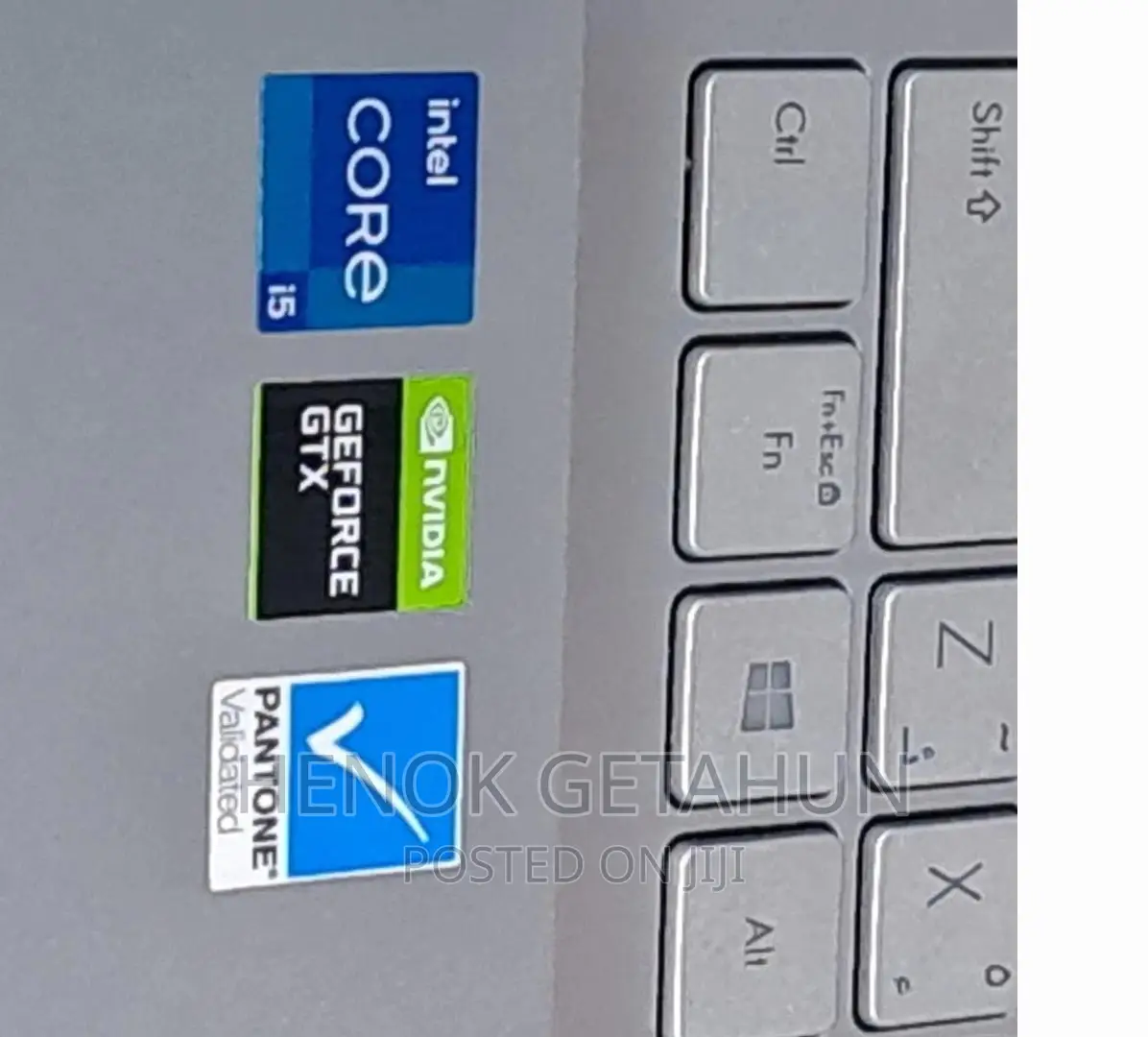 New Laptop Asus VivoBook 15 X505BA 8GB Intel Core i5 SSD 512GB