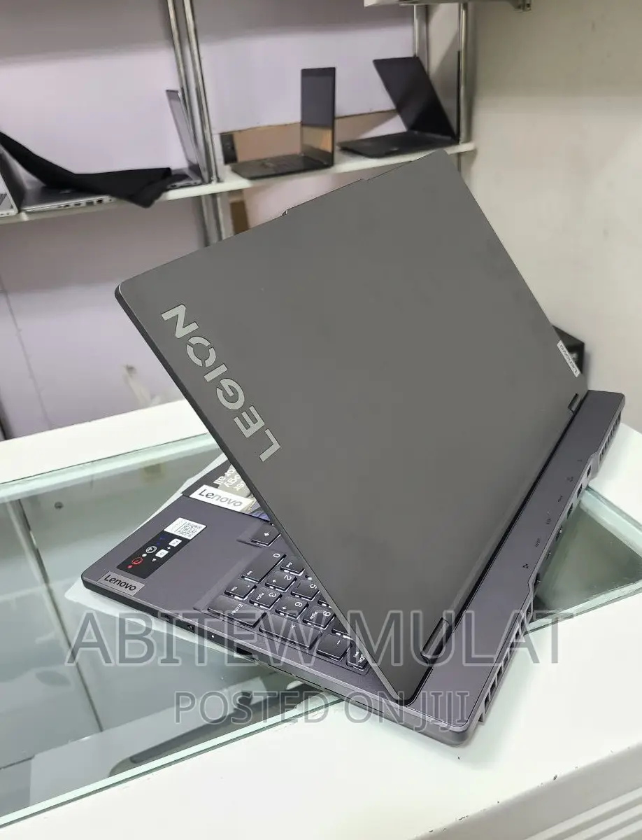 New Laptop Lenovo Legion 5 16GB Intel Core I7 SSD 512GB