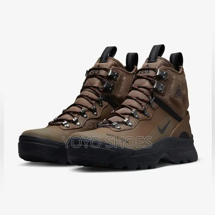 Nike Gore-Tex Fashion Sneker Boots