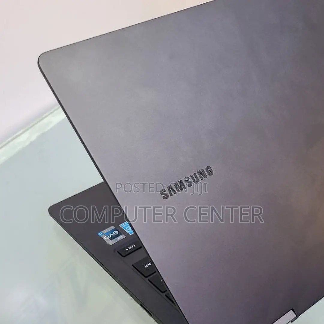 New Laptop Samsung 16GB Intel Core i7 SSD 512GB