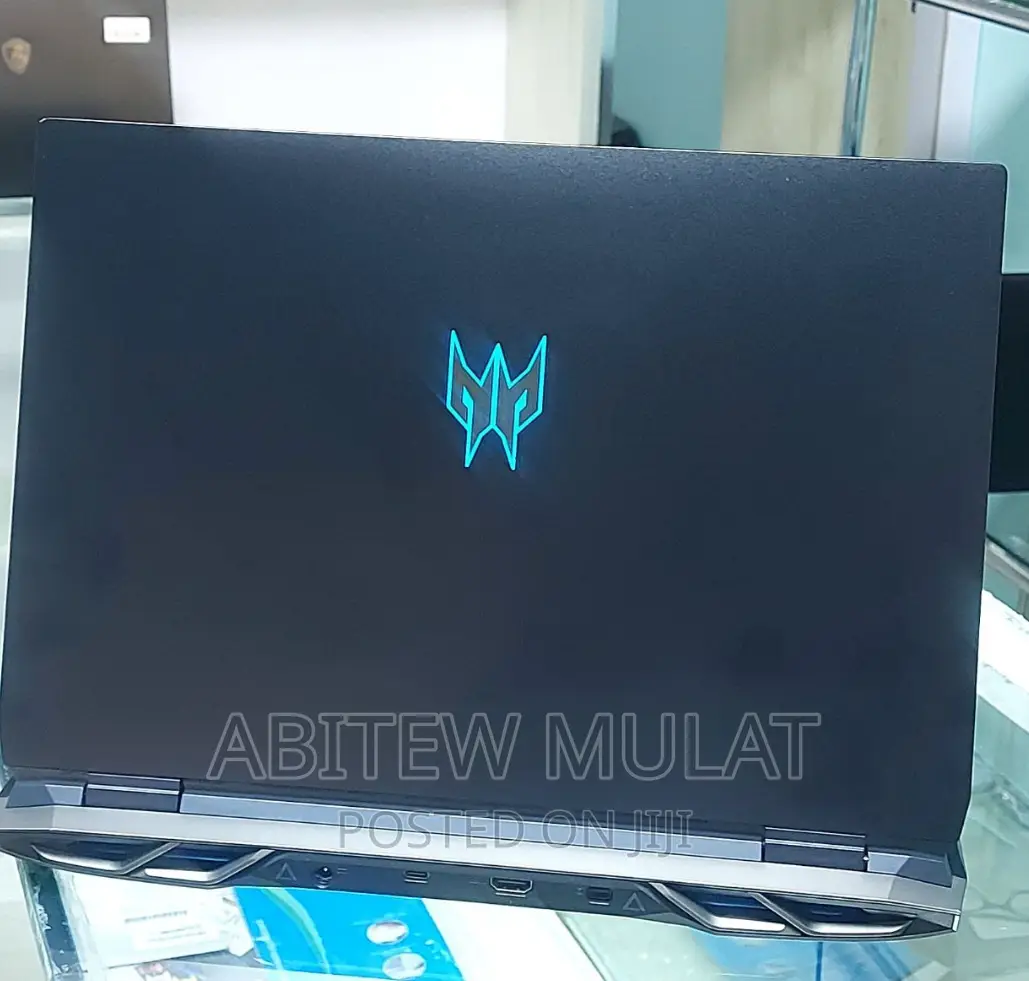 New Laptop Acer Predator Helios 300 16GB Intel Core I9 SSD 512GB