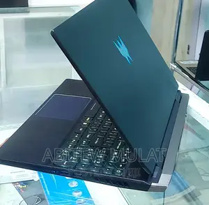 New Laptop Acer Predator Helios 300 16GB Intel Core I9 SSD 512GB