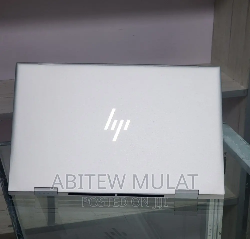 New Laptop HP Envy X360 16GB Intel Core I5 SSD 512GB