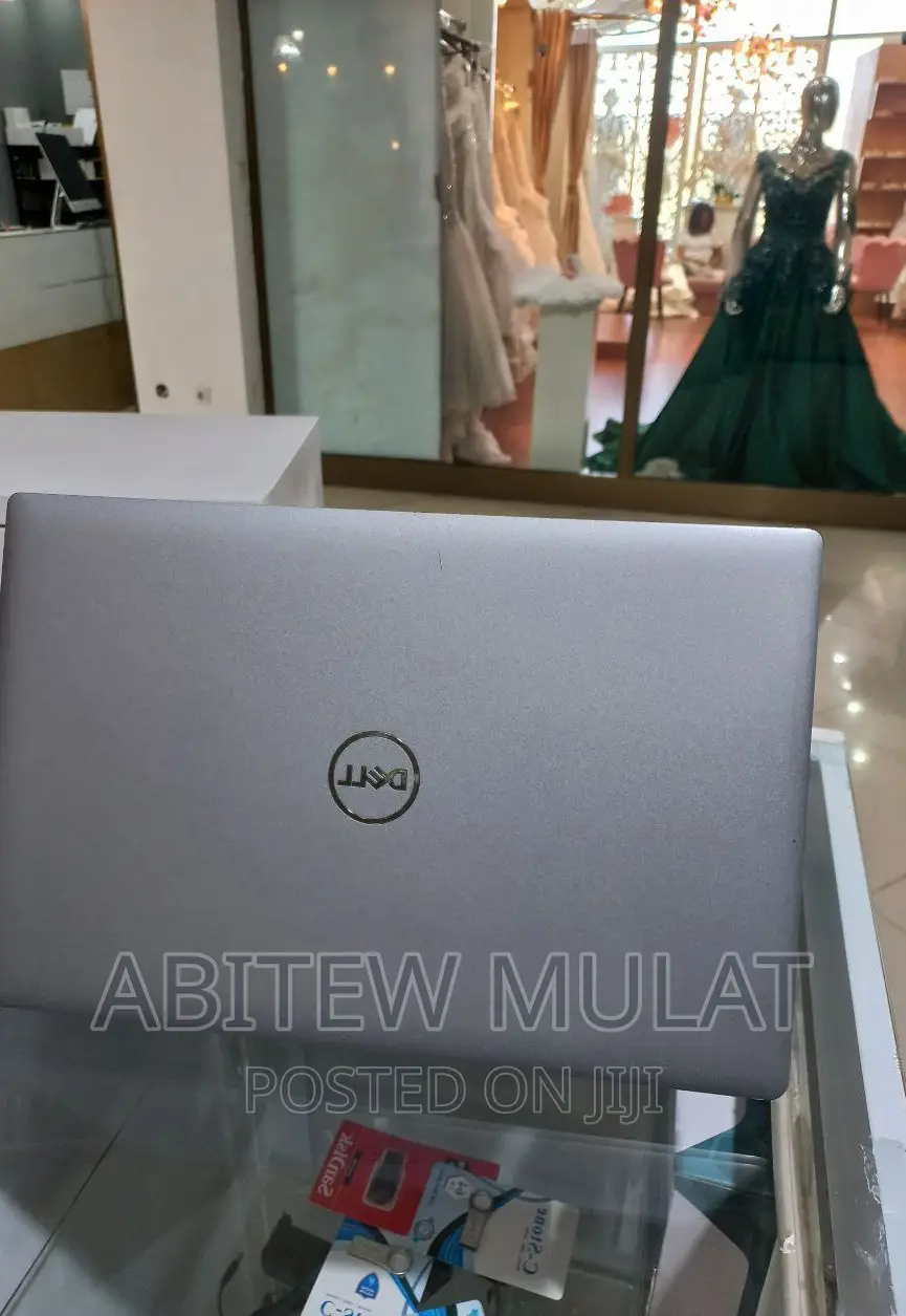 New Laptop Dell Latitude 5529 16GB Intel Core I7 SSD 512GB