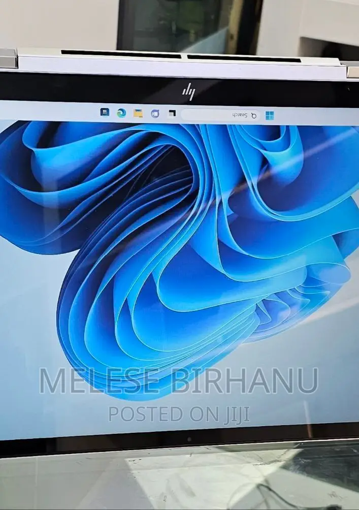 New Laptop HP Envy X360 16GB Intel Core I5 SSD 1T