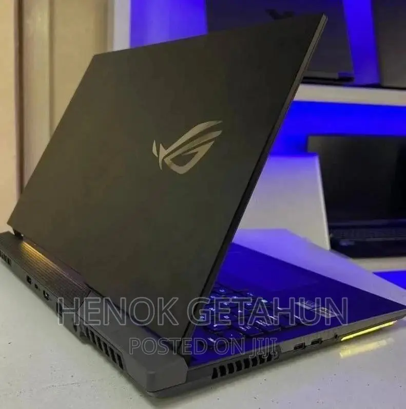 New Laptop Asus ROG Strix SCAR 15 16GB AMD Ryzen 9 SSD 1T