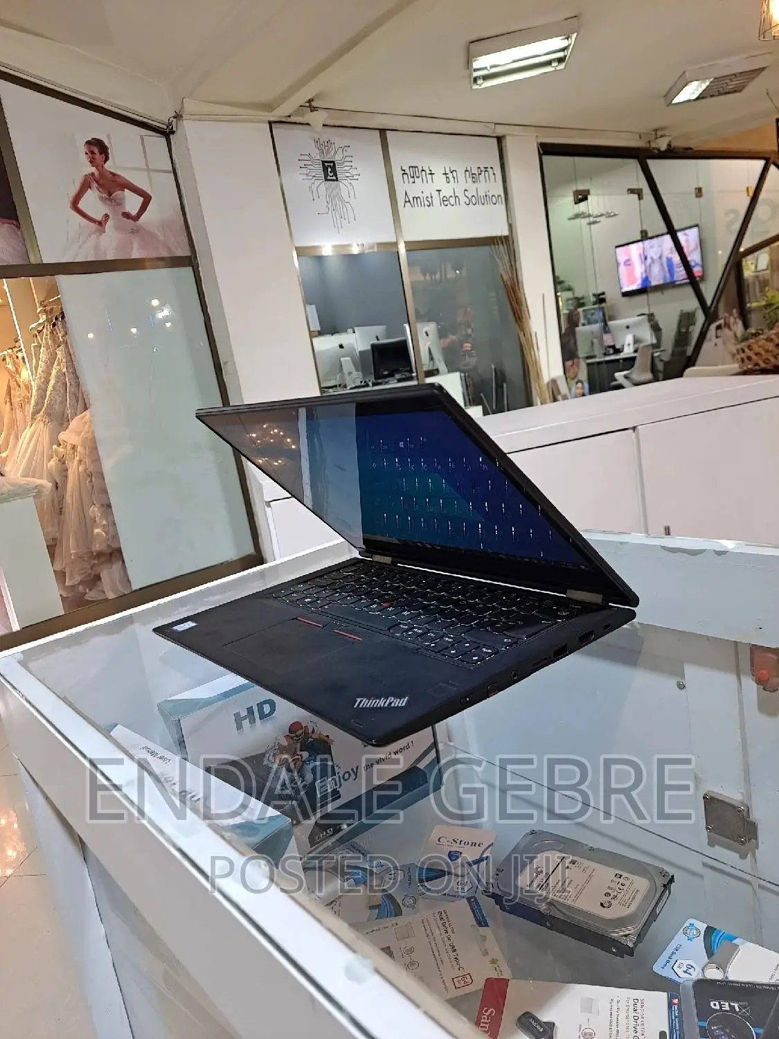 New Laptop Lenovo ThinkPad X380 Yoga 8GB Intel Core I5 SSD 512GB