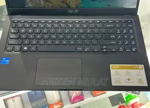 New Laptop Asus VivoBook 15 X505BA 8GB Intel Core I3 SSD 256GB