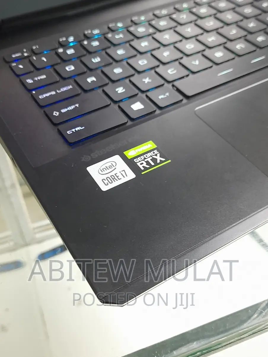 New Laptop MSI GP75 Leopard 16GB Intel Core I7 SSD 1T