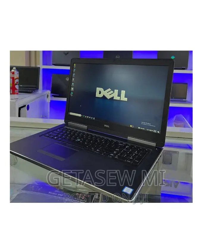 New Laptop Dell Precision 17 7720 16GB Intel Core I7 SSD 512GB