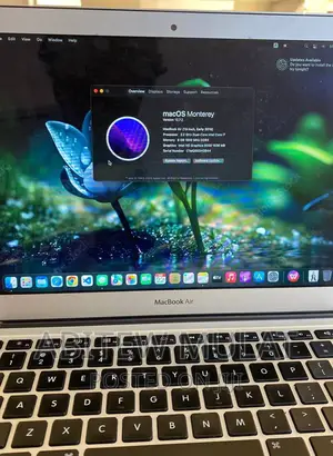 New Laptop Apple MacBook Air 2015 8GB Intel Core I7 SSD 256GB