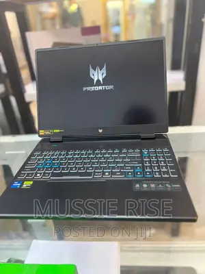 New Laptop Acer Predator Helios 16 16GB Intel Core I5 SSD 512GB