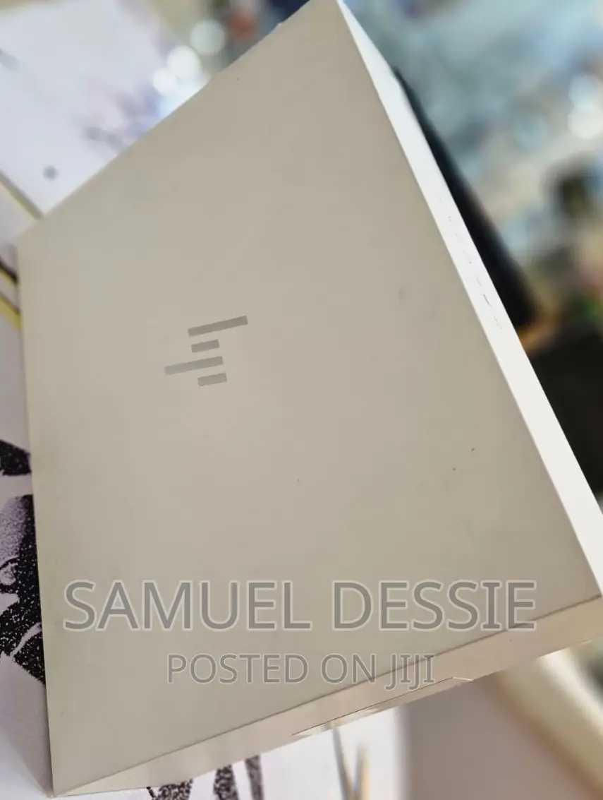 New Laptop HP Spectre X360 16GB Intel Core I7 SSD 1T