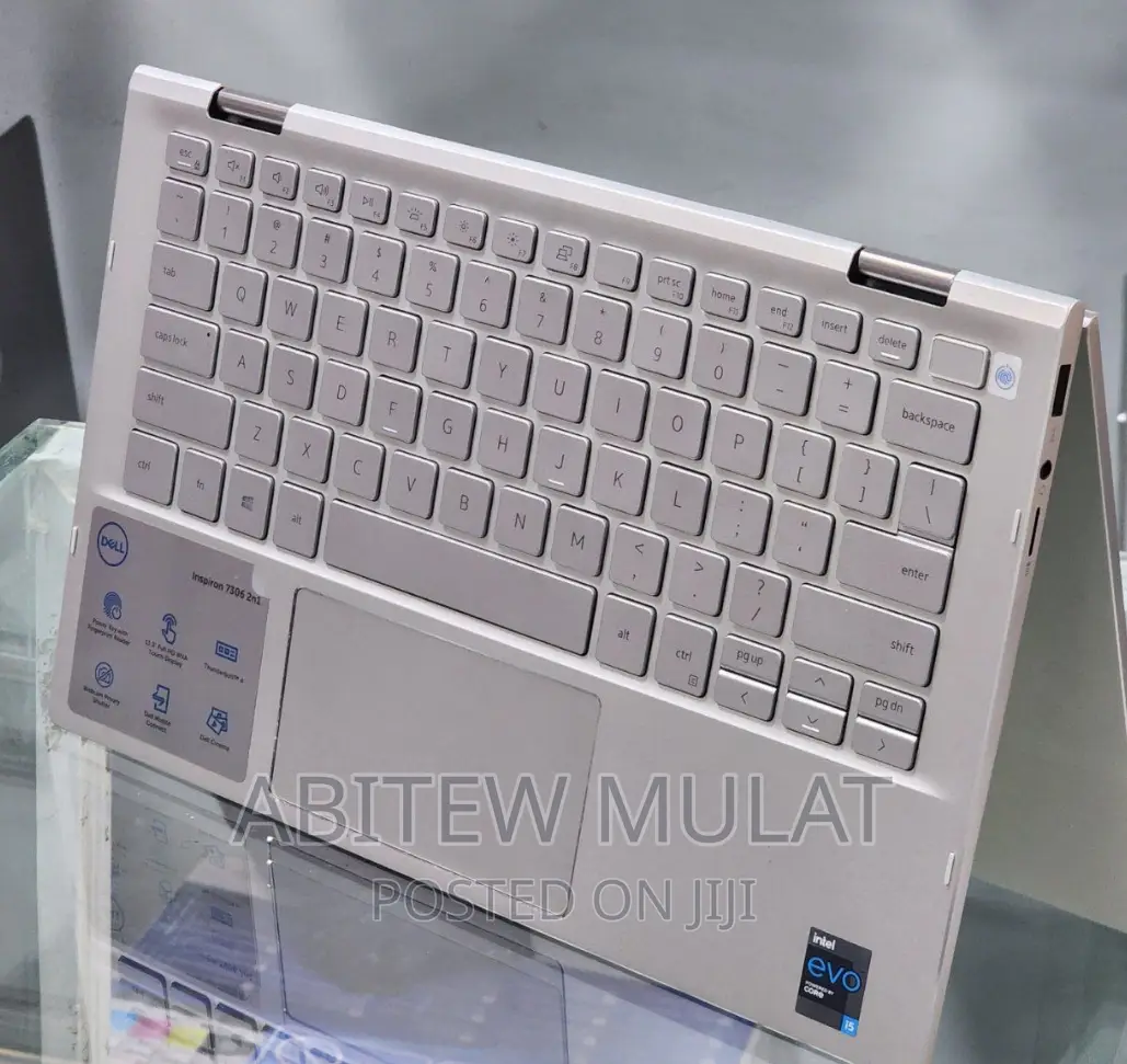 New Laptop Dell Inspiron 13z 8GB Intel Core I5 SSD 512GB